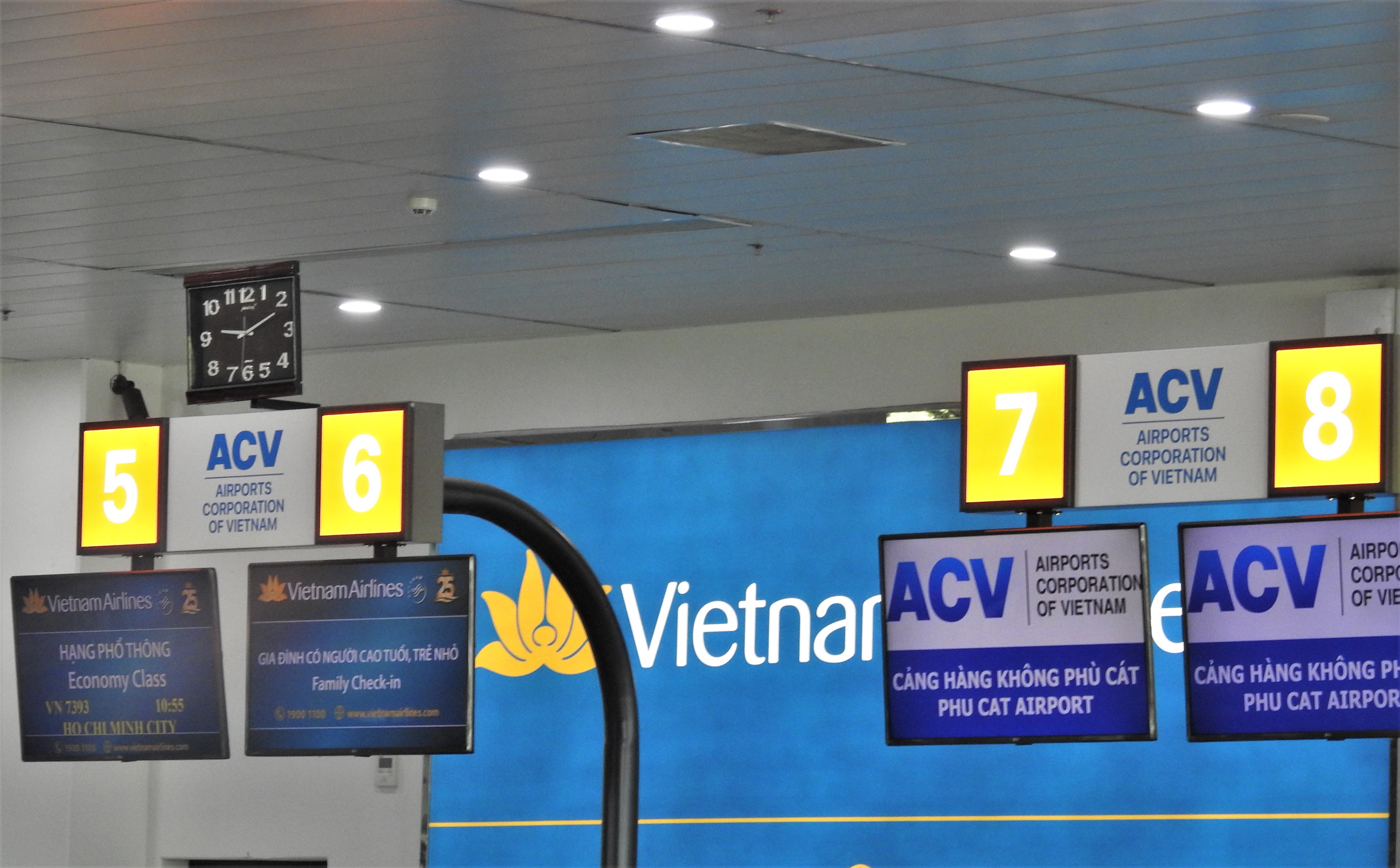 Tổng Công ty Cảng hàng không (ACV) giảm quĩ lương 15-45% - Ảnh 1.